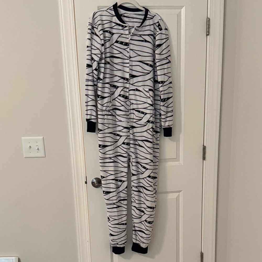 Posh Peanut Mummy Zip-Up Onesie